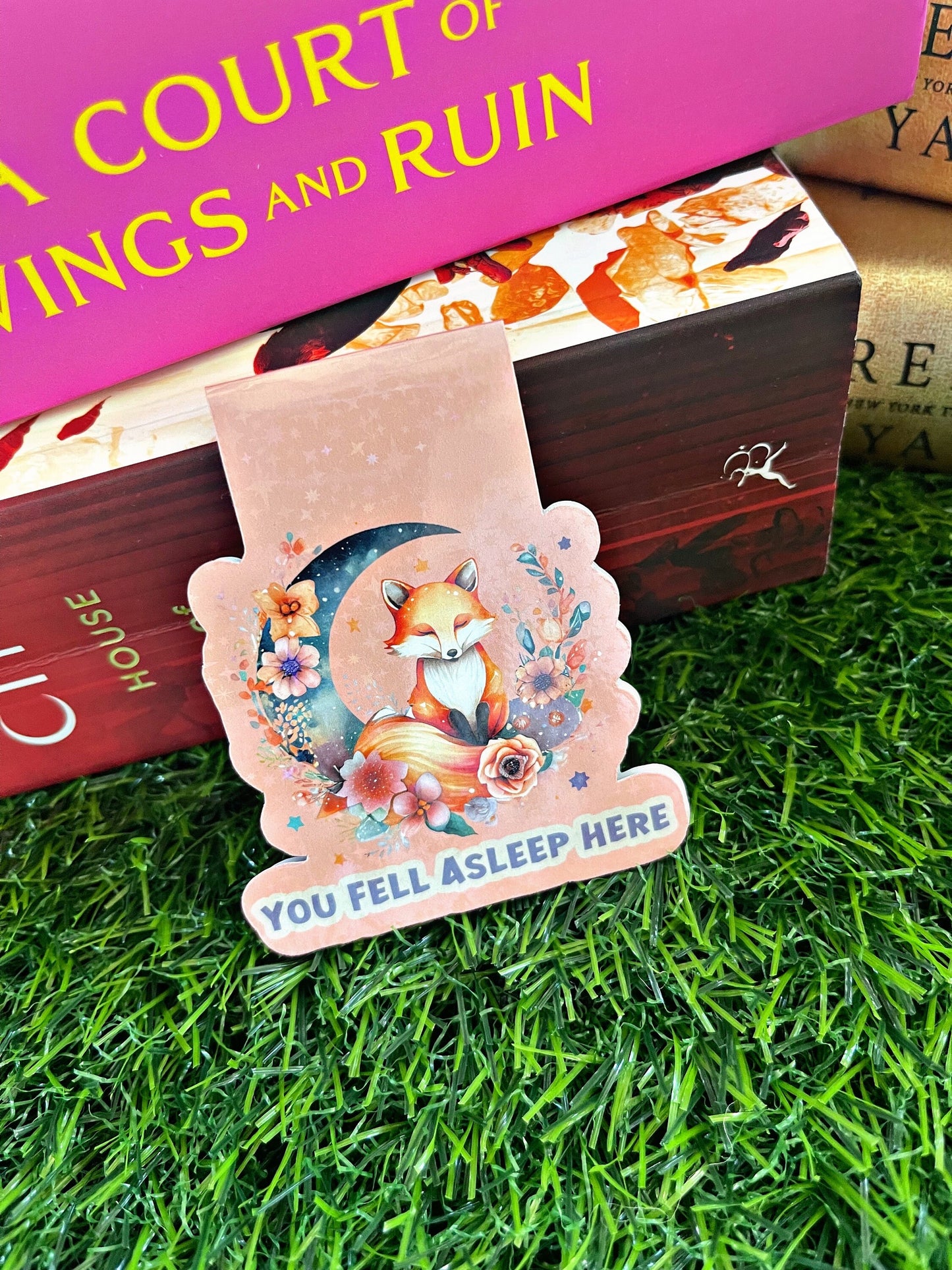 Cute Fox Magnetic Bookmark, Sleeping Fox Magnetic Bookmark, Spring Bookmark, Cute Reading Accessory, Book Gift, Cute Bookmark