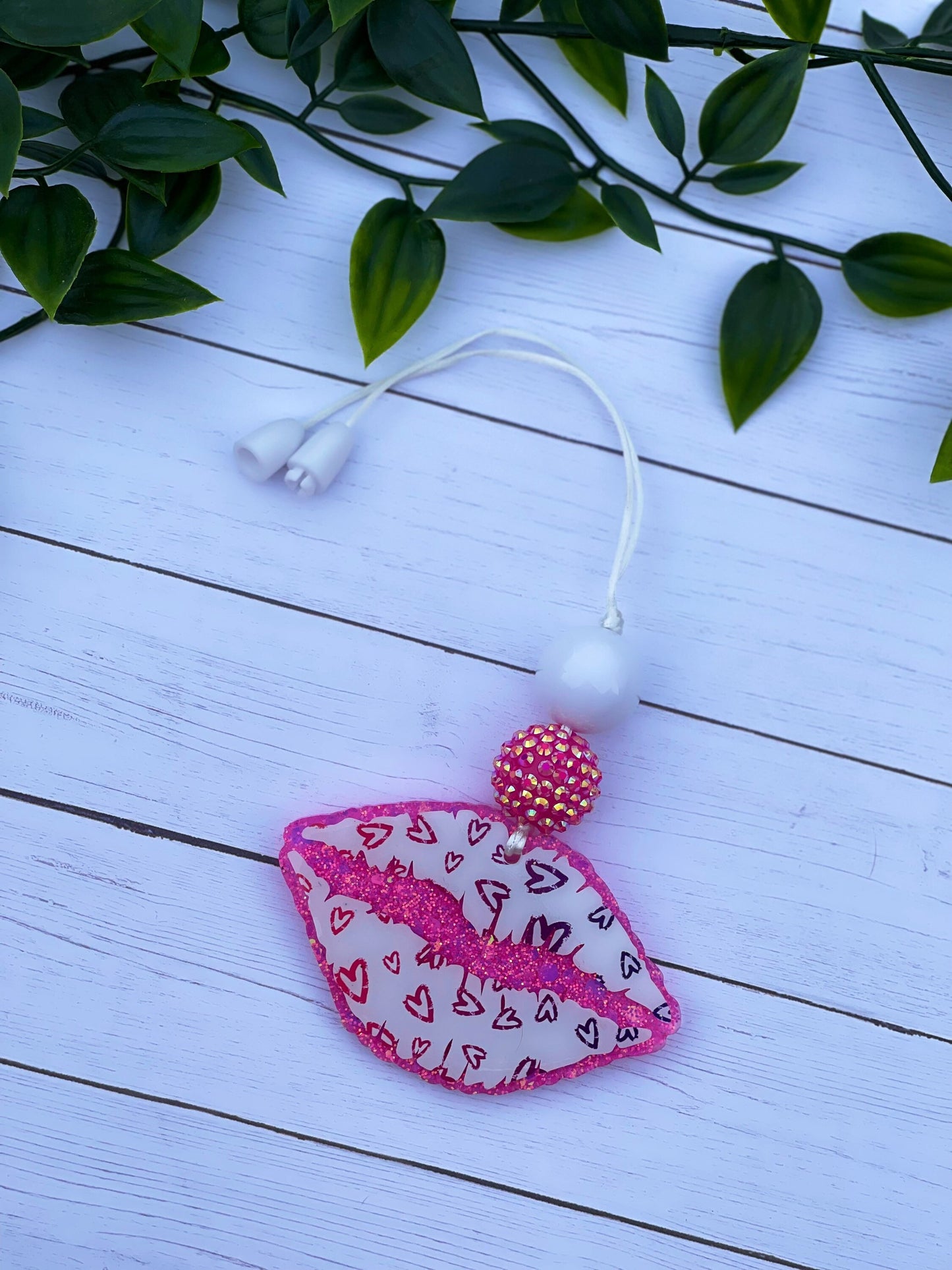 Kiss Rearview Mirror charm- Valentine Car Charm- Lips Car Hanger- Valentine Car Ornament- Cute Car Accessories- Beaded Car Charm- Kiss Charm