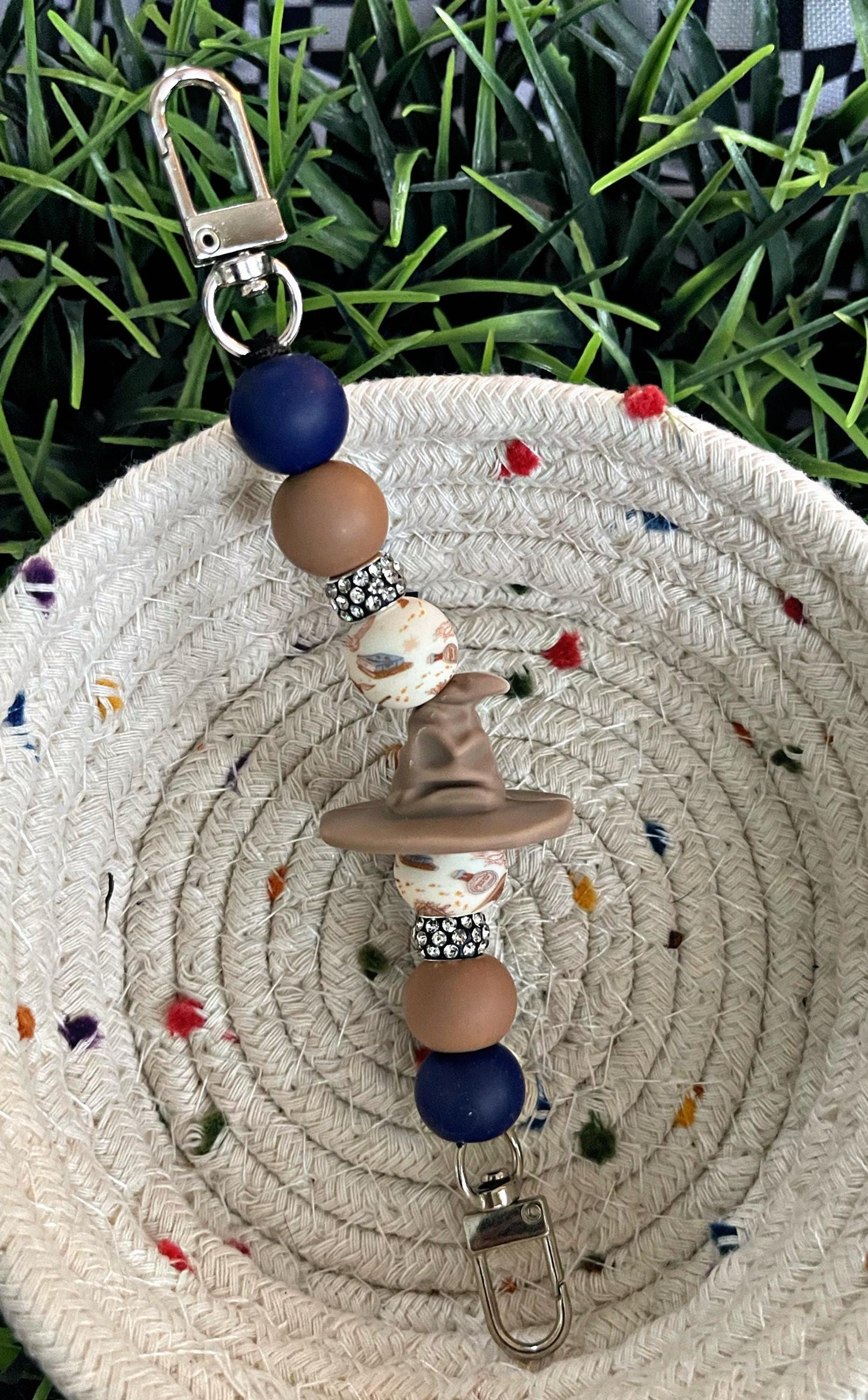 Wizard House Themed Kindle Strap