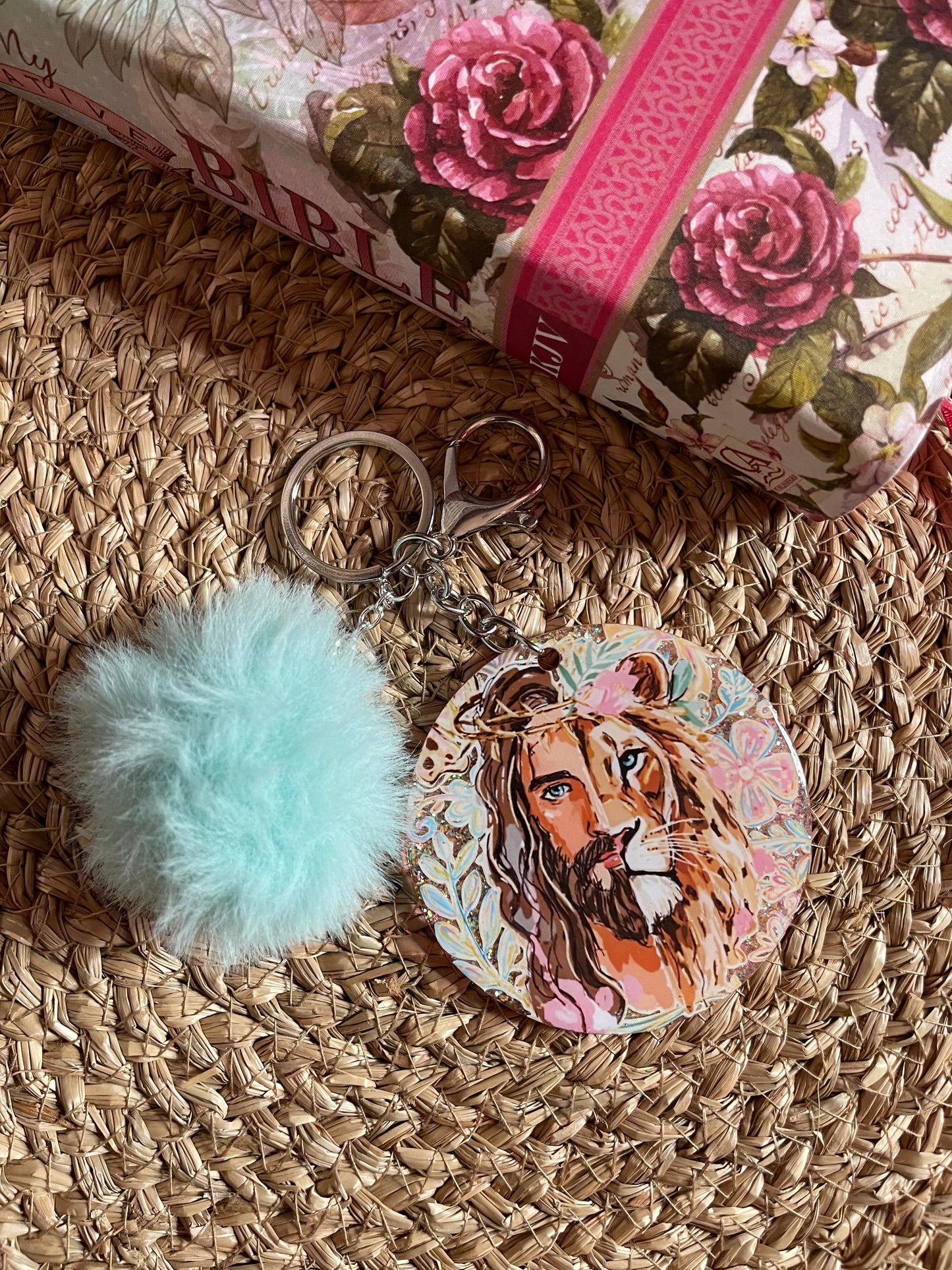Faith Car Charm – Lion & Jesus Rearview Mirror Charm | Christian Car Accessory | Handmade Keychain Gift