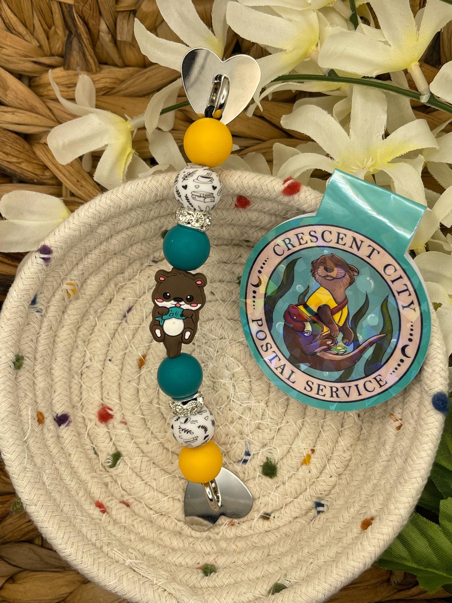 Otter Fantasy Kindle Strap