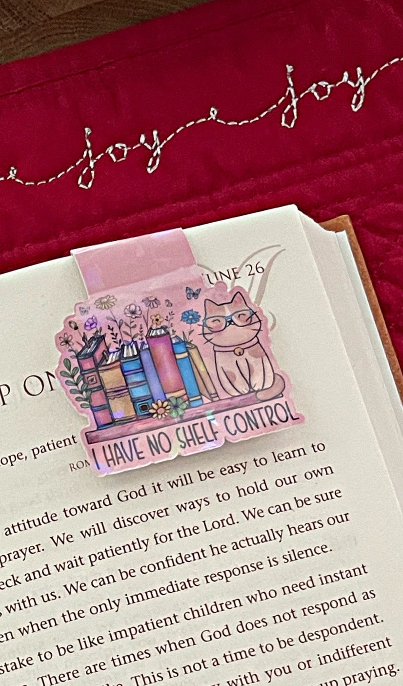 Cat Magnetic Bookmark, Kitty Bookmark, Reading Accessory, Book Gift, Cute Bookmark, Unique Cat Bookmark, Personalized Bookmark, Reading Pun