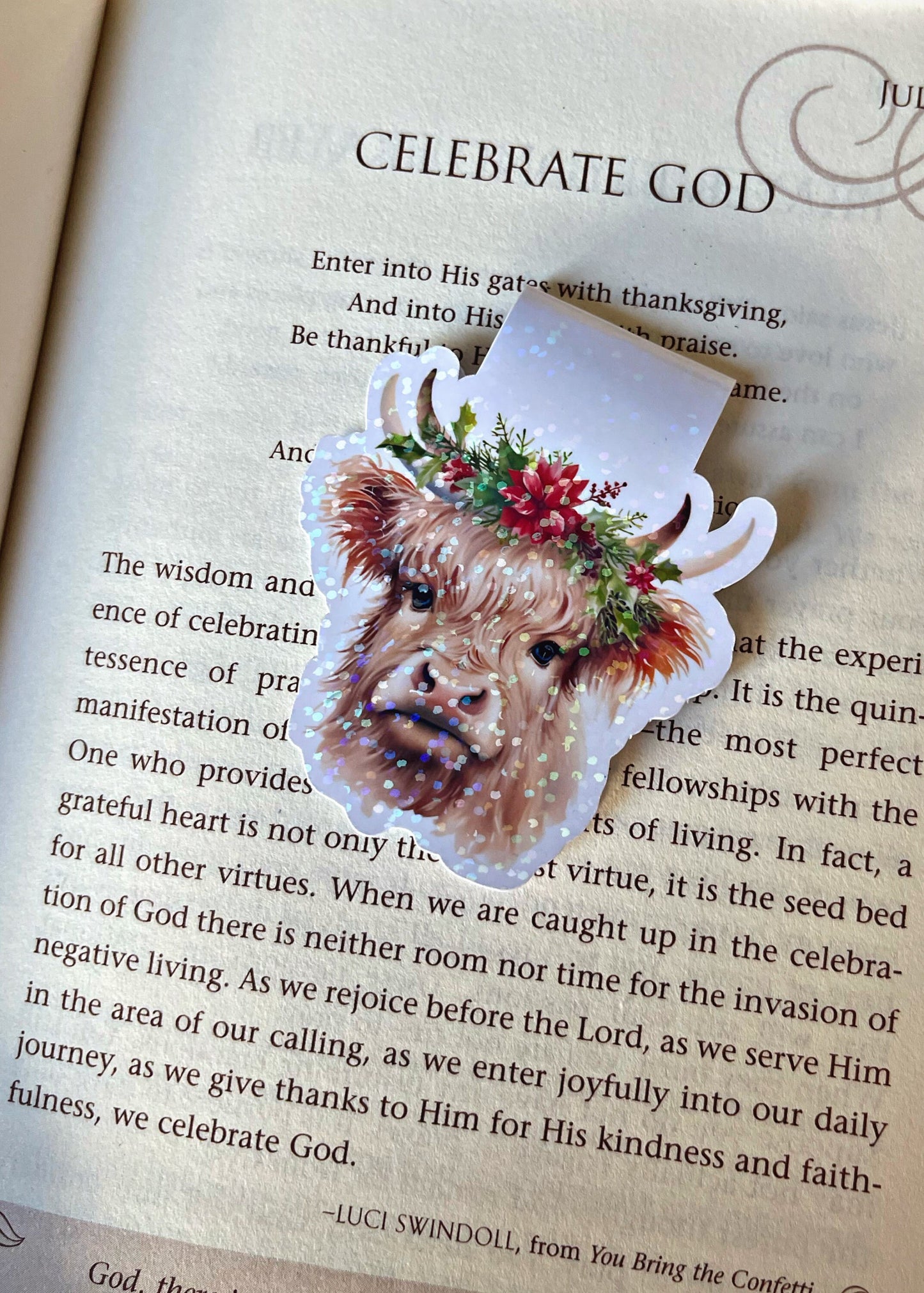Highland Cow Bookmark, Christmas Magnetic Bookmark, Reading Accessory, Book Gift, Cute Bookmark, Unique Cow Bookmark, Personalized Bookmark