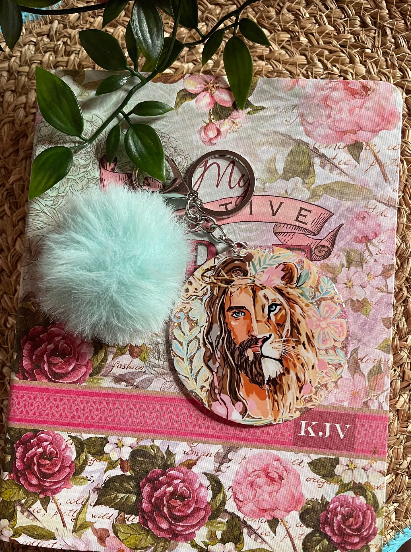 Faith Car Charm – Lion & Jesus Rearview Mirror Charm | Christian Car Accessory | Handmade Keychain Gift