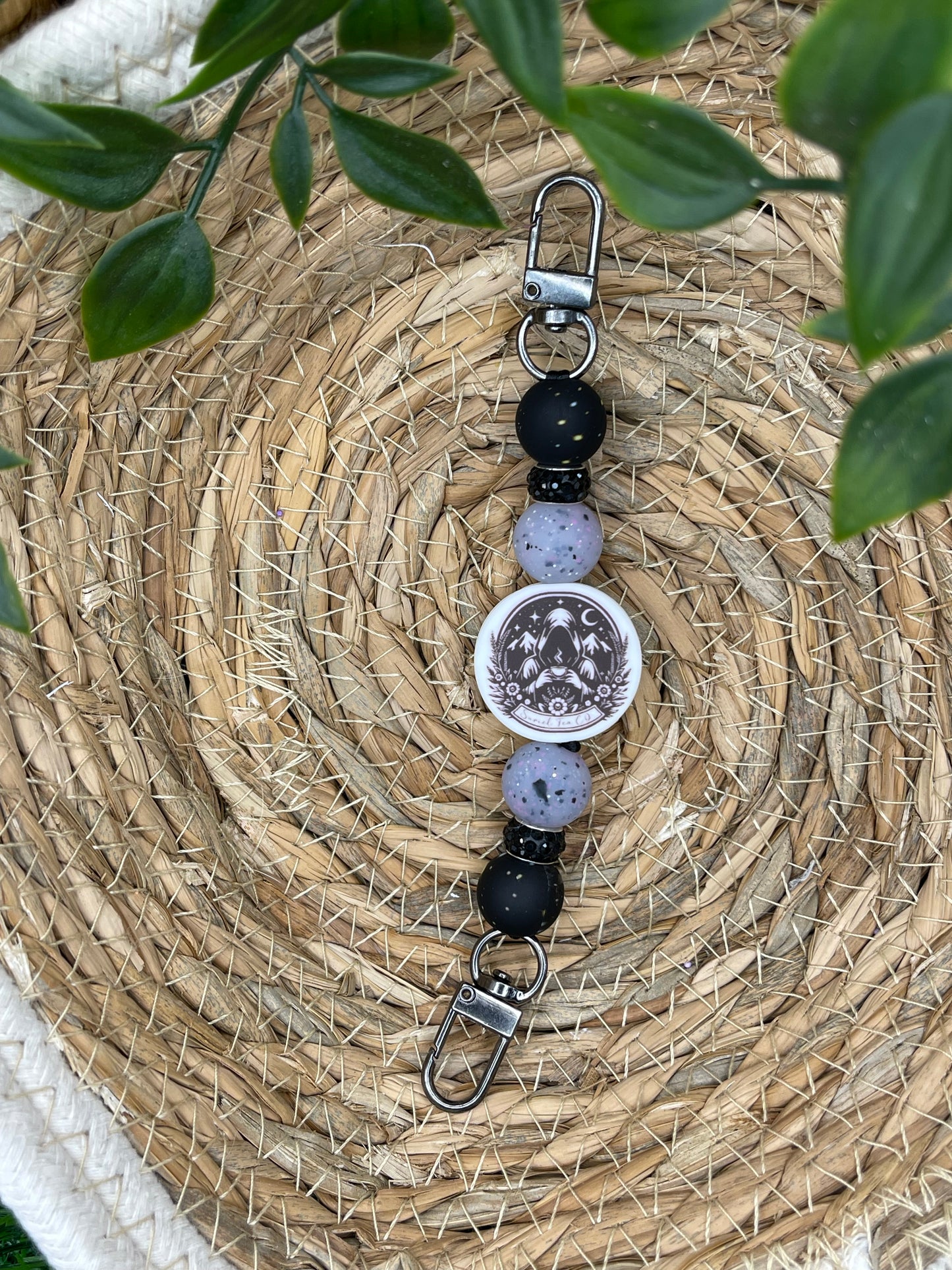 Fantasy Themed Kindle Strap