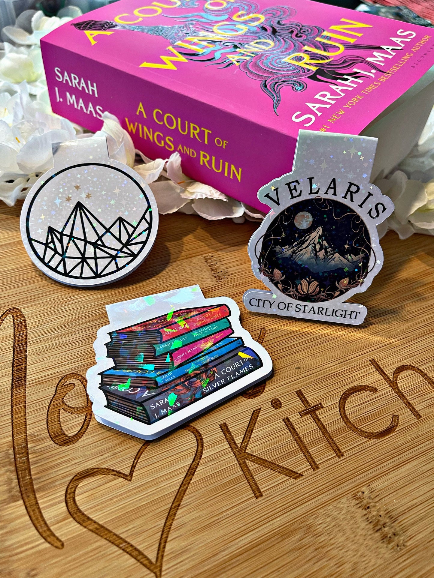 ACOTAR themed Bookmark,  ACOTAR Magnetic Bookmark, Just One More Chapter, Book Gift, Cute Bookmark, Unique Bookmark, Personalized Bookmark