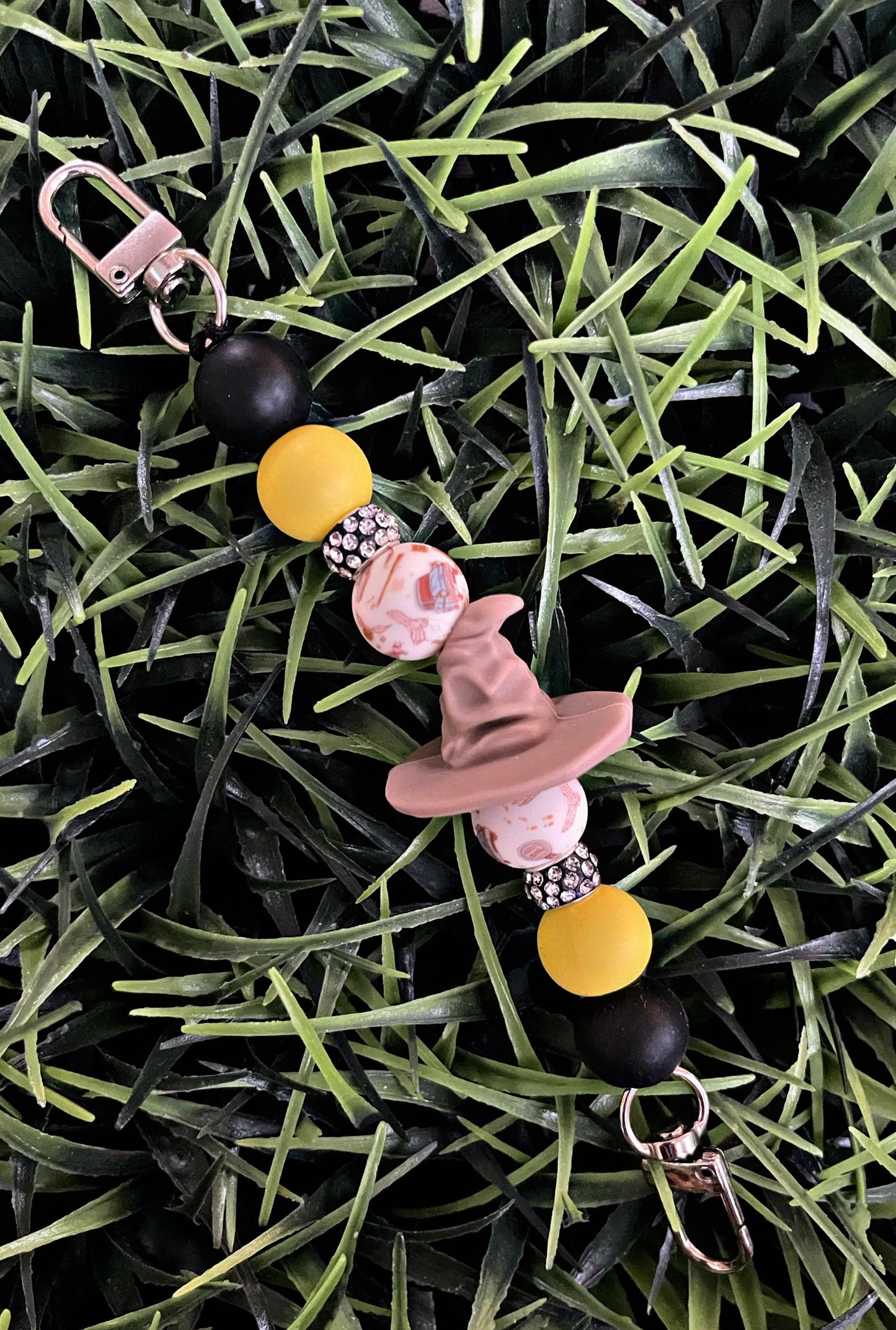 Wizard House Themed Kindle Strap