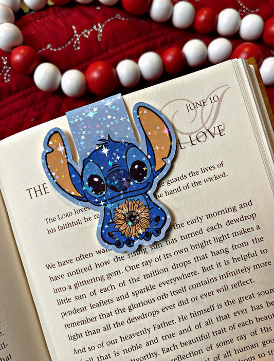 Blue Alien Bookmark, Area 51 Magnetic Bookmark, Stitch Themed Reading Accessory, Book Gift, Cute Bookmark, Unique Bookmark, l