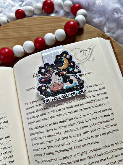 Cow Magnetic Bookmark, Bookish Gift, Sleeping cow Bookmark, Reading Accessory, Book Gift, Cute Bookmark, Unique Bookmark