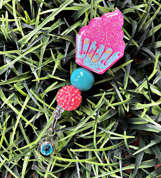 Cupcake Badge Reel • Cute Badge Reel
